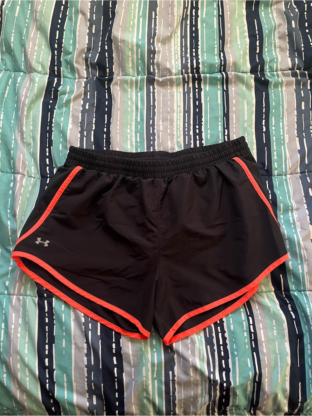 Running shorts